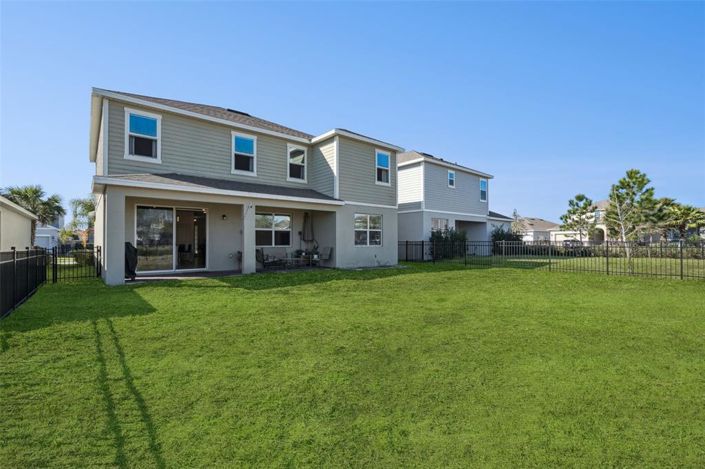 Image No.26-5 Bed Property for sale