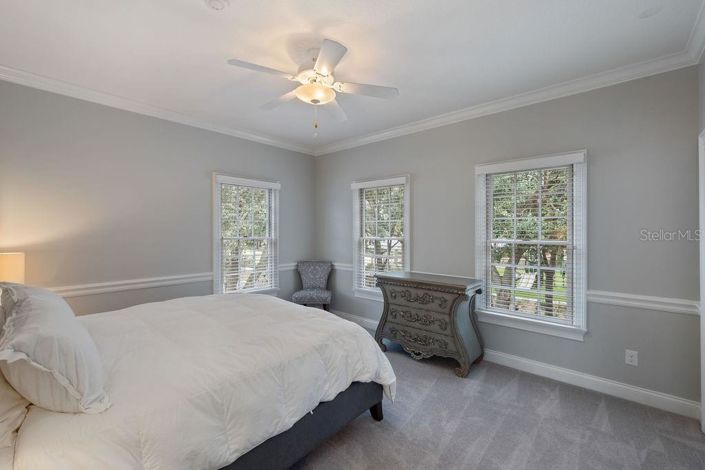 Image No.31-5 Bed Property for sale