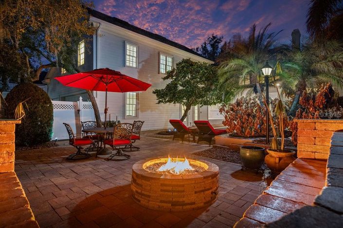 Image No.48-5 Bed Property for sale