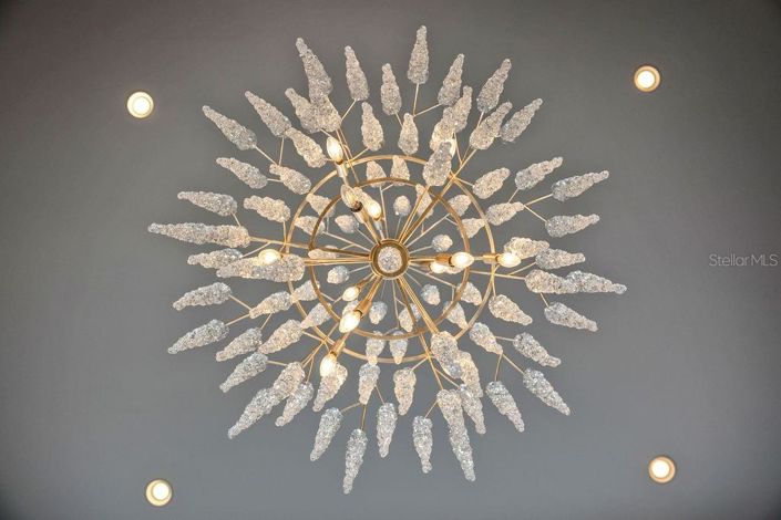 Image No.8-5 Bed Property for sale