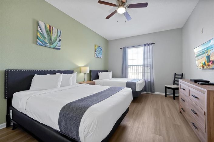 Image No.21-3 Bed Property for sale