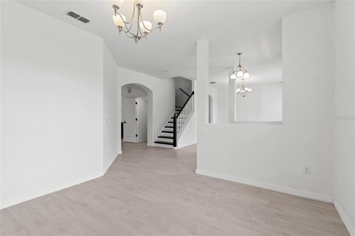 Image No.15-Propriété de 5 chambres à vendre à Kissimmee