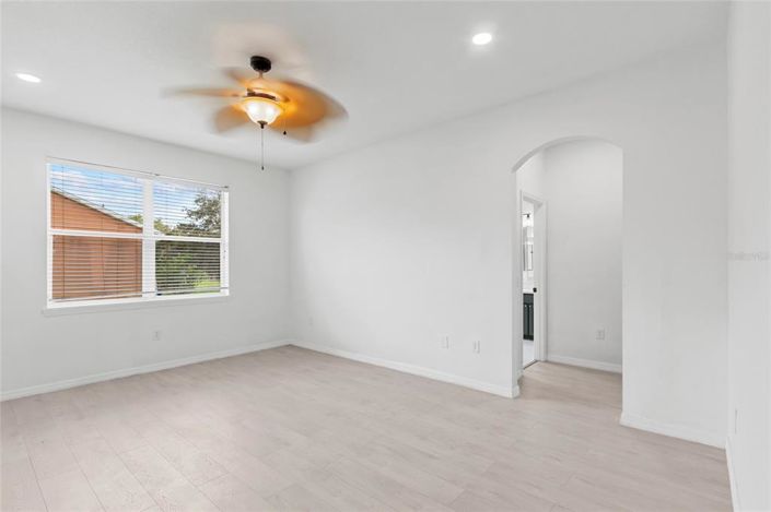 Image No.30-Propriété de 5 chambres à vendre à Kissimmee