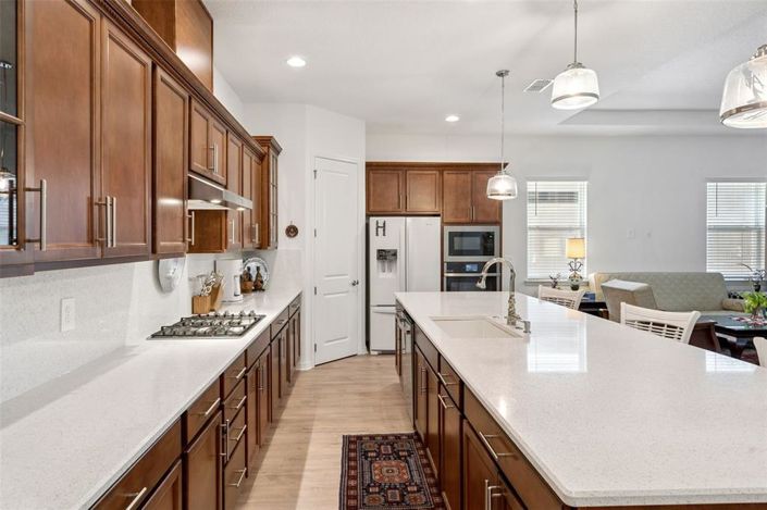 Image No.13-3 Bed Property for sale