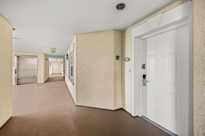 Image No.15-3 Bed Property for sale