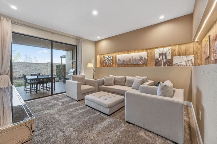 Image No.14-3 Bed Townhouse for sale