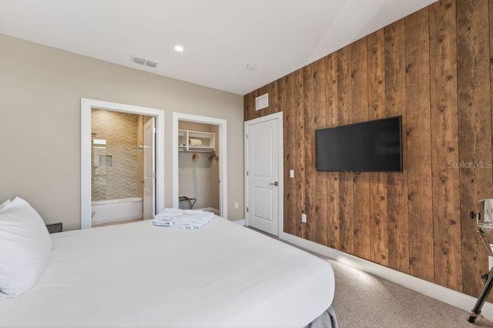 Image No.22-3 Bed Townhouse for sale