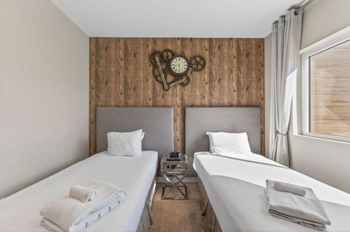 Image No.26-3 Bed Townhouse for sale