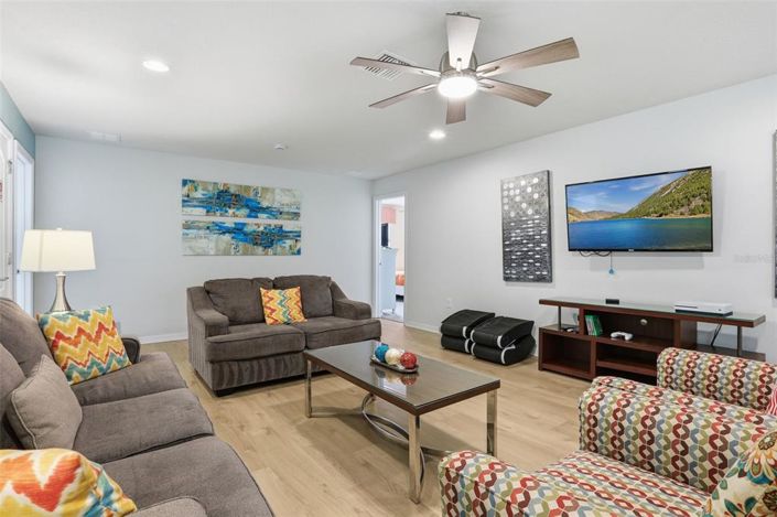 Image No.28-Propriété de 8 chambres à vendre à Kissimmee