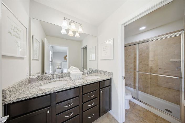 Image No.39-Propriété de 8 chambres à vendre à Kissimmee