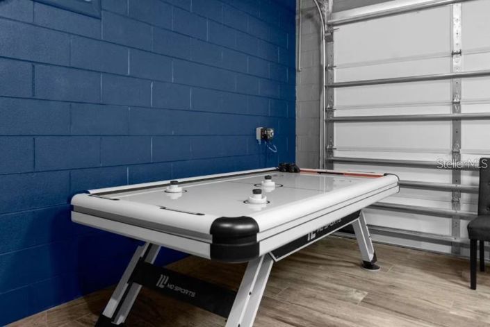 Image No.60-5 Bed Property for sale