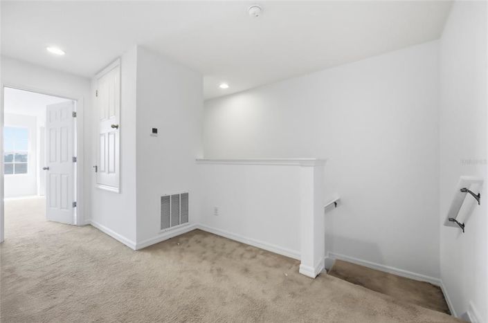 Image No.19-4 Bed Townhouse for sale