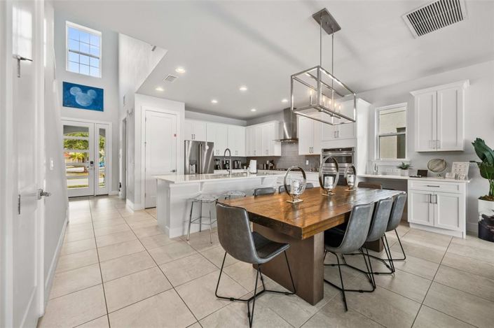 Image No.16-6 Bed Property for sale