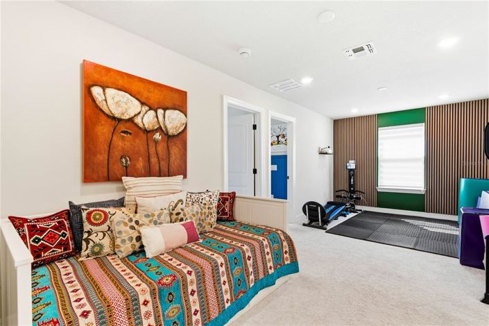 Image No.25-5 Bed Property for sale