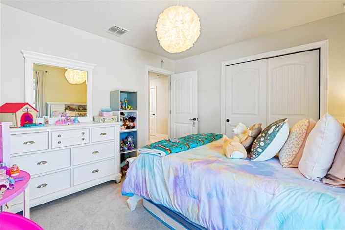 Image No.33-5 Bed Property for sale