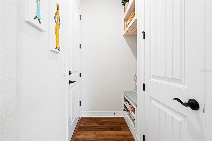 Image No.39-5 Bed Property for sale