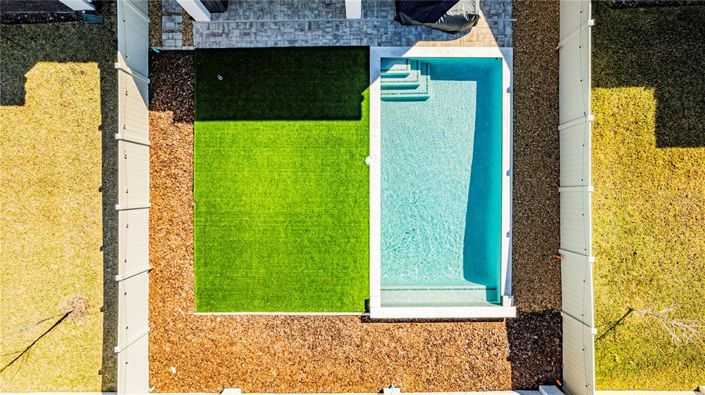 Image No.52-5 Bed Property for sale