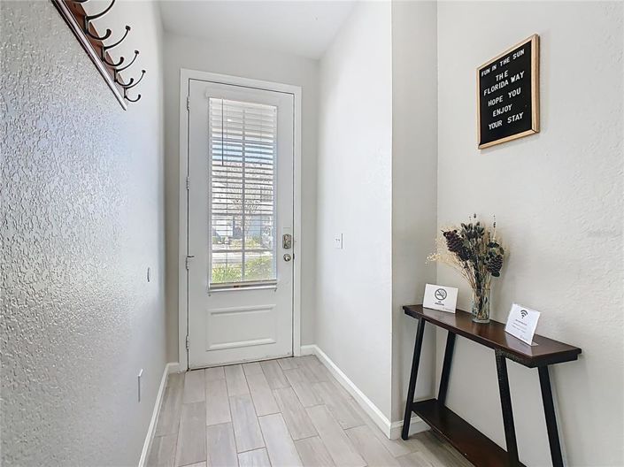 Image No.2-3 Bed Townhouse for sale