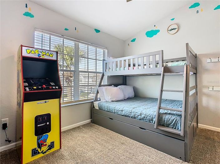 Image No.30-3 Bed Townhouse for sale