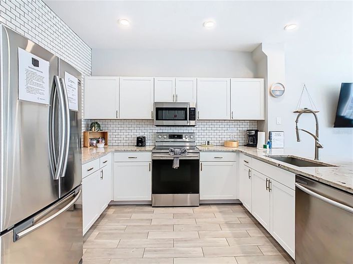 Image No.4-3 Bed Townhouse for sale