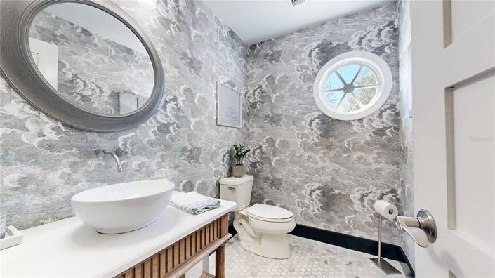 Image No.22-5 Bed Property for sale