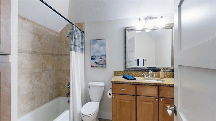 Image No.24-5 Bed Property for sale