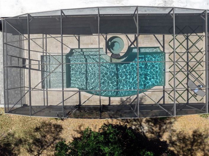 Image No.36-5 Bed Property for sale