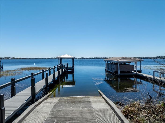 Image No.39-5 Bed Property for sale