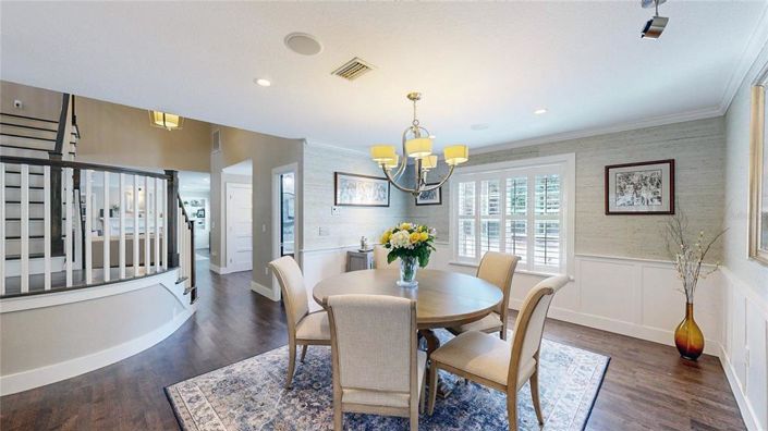 Image No.55-5 Bed Property for sale