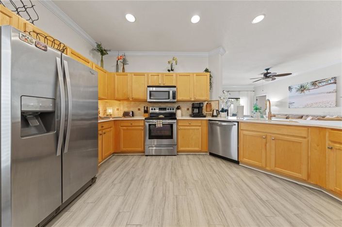 Image No.18-4 Bed Property for sale