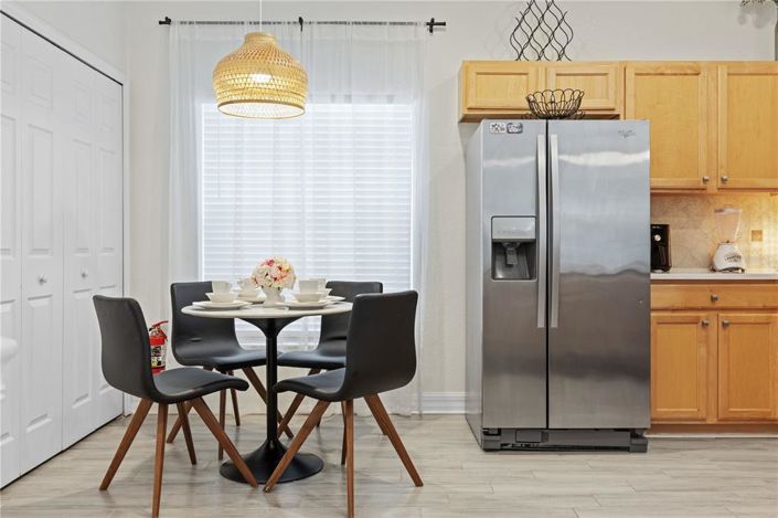 Image No.23-4 Bed Property for sale