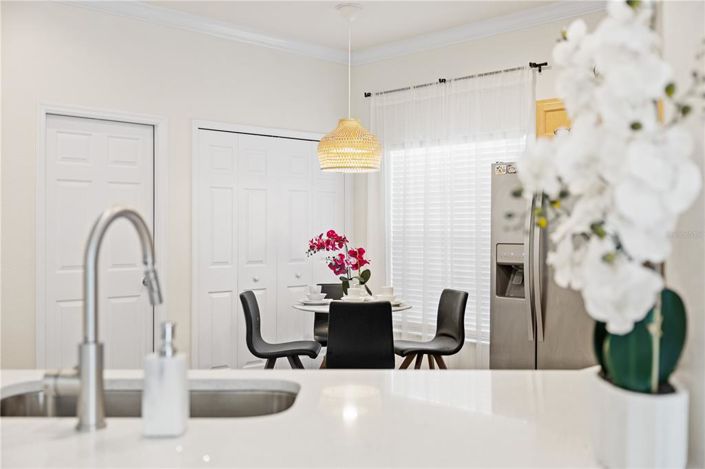 Image No.28-4 Bed Property for sale