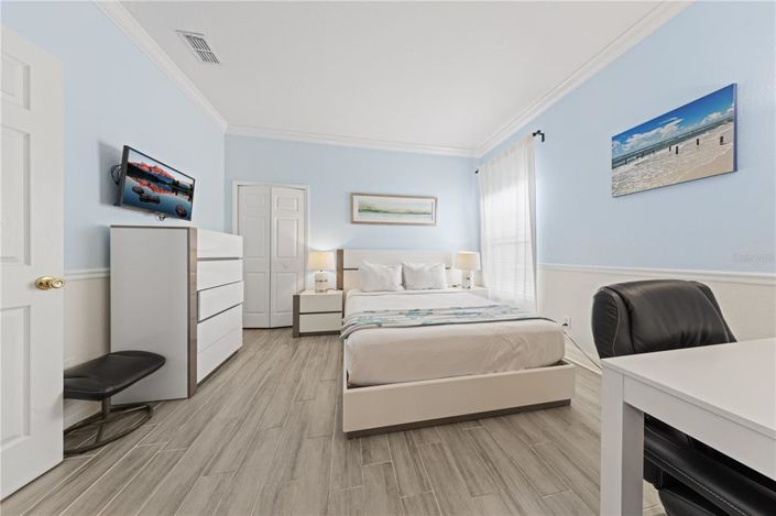 Image No.40-4 Bed Property for sale