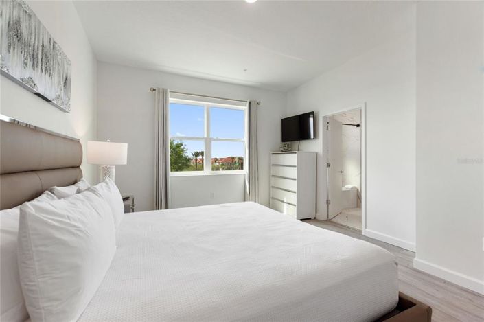 Image No.39-6 Bed Townhouse for sale