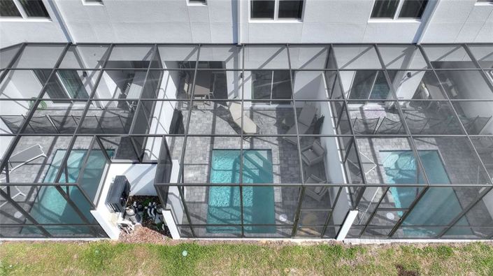 Image No.51-6 Bed Townhouse for sale