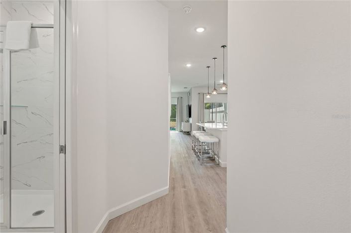 Image No.8-6 Bed Townhouse for sale