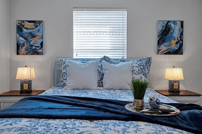 Image No.48-5 Bed Townhouse for sale