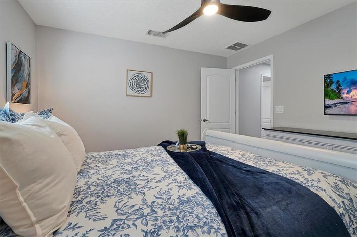 Image No.49-5 Bed Townhouse for sale