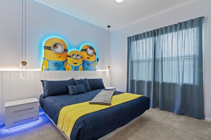 Image No.27-8 Bed Property for sale