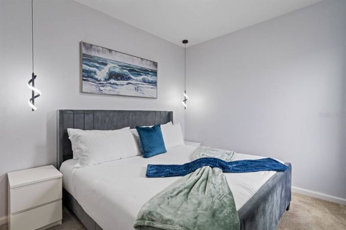 Image No.33-8 Bed Property for sale