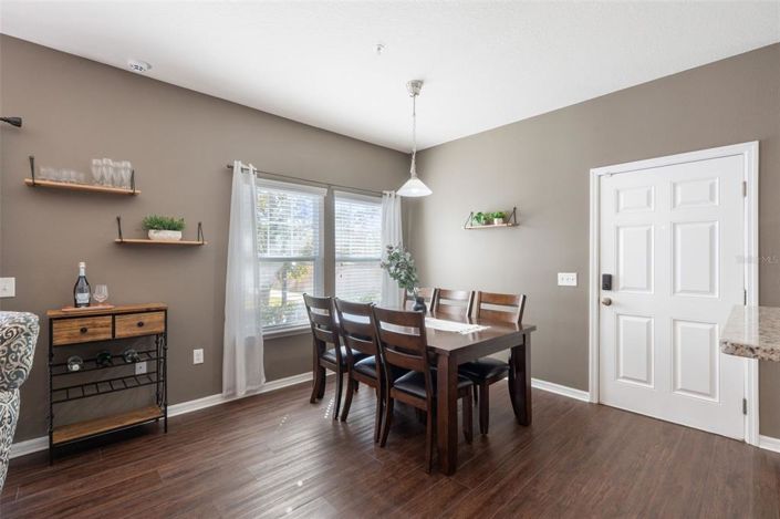 Image No.6-4 Bed Townhouse for sale