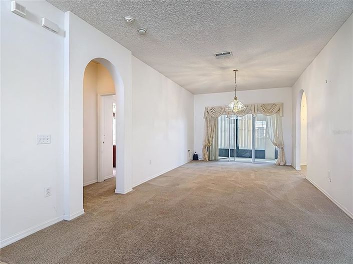 Image No.11-4 Bed Property for sale