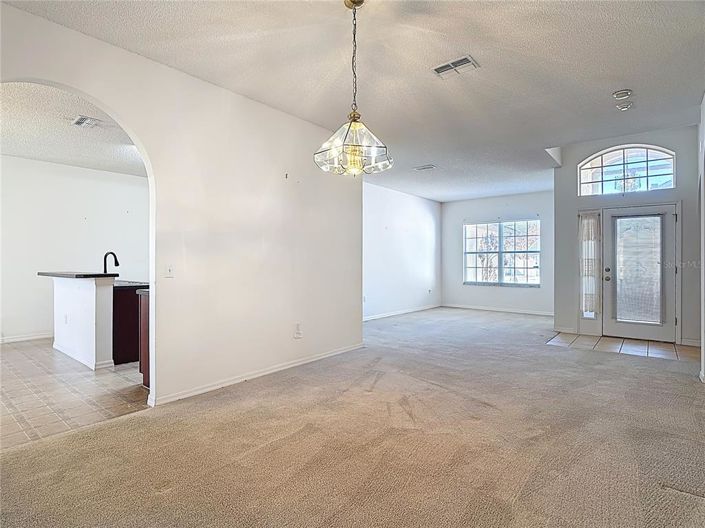 Image No.14-4 Bed Property for sale