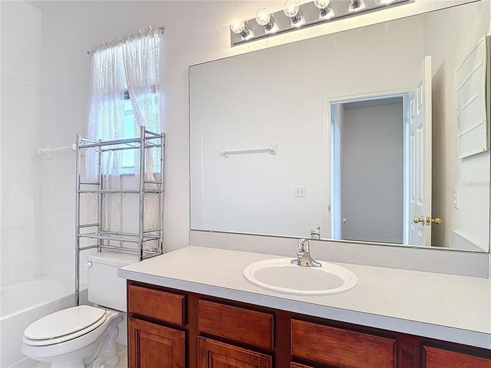 Image No.41-4 Bed Property for sale