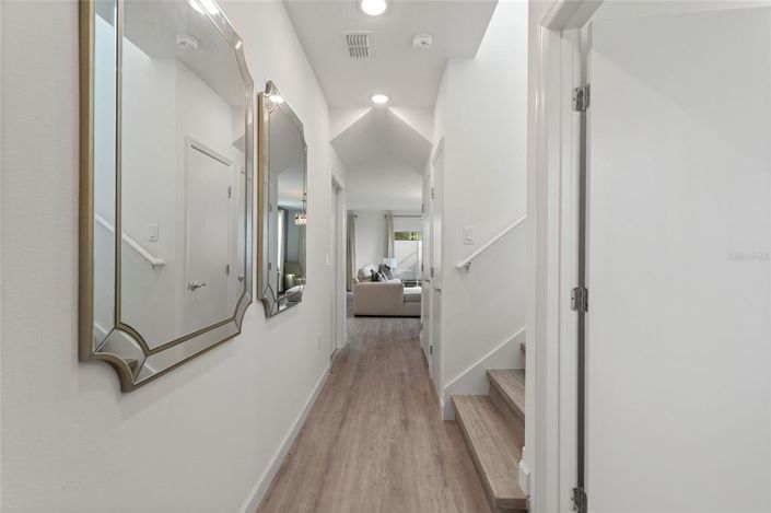 Image No.18-3 Bed Townhouse for sale