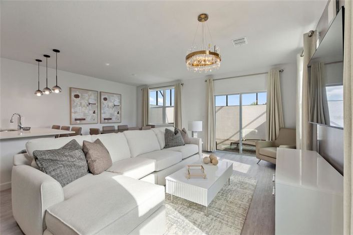 Image No.2-3 Bed Townhouse for sale