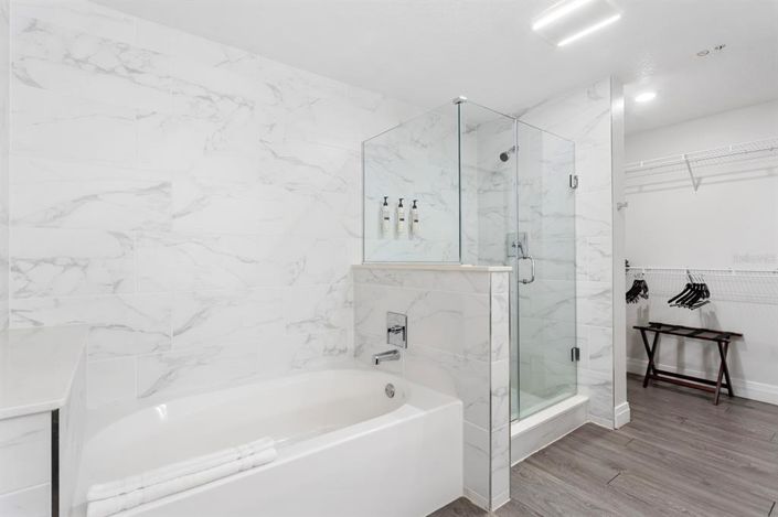 Image No.24-2 Bed Property for sale