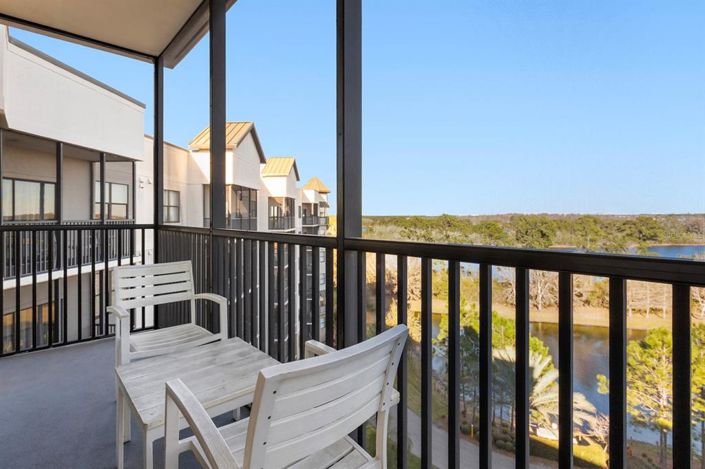 Image No.31-2 Bed Property for sale