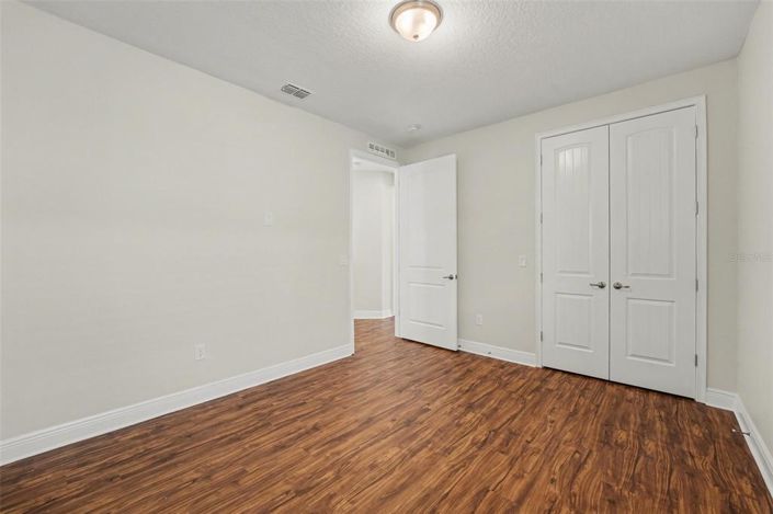 Image No.24-5 Bed Property for sale