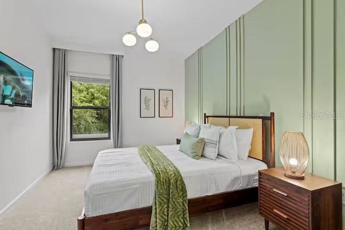 Image No.19-5 Bed Townhouse for sale